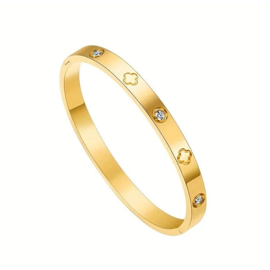 DOME CLOVER BANGLE